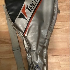 【無料】テニスラケット（ケース付き）※本日16時以降受け取りできる方優先の画像