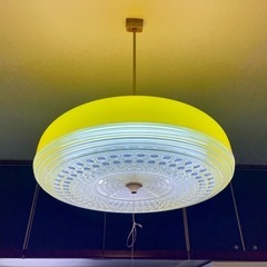天井照明 電灯 吊下げ ランプシェード 昭和
レトロの画像