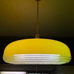 天井照明 電灯 吊下げ ランプシェード 昭和
レトロの画像