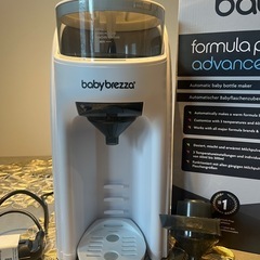 babybrezza自動ミルク調乳器の画像