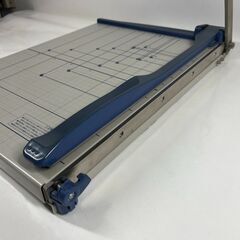KOKUYO コクヨ ペーパーカッター DN-1N A3対応 切断 裁断 押し切り式の画像
