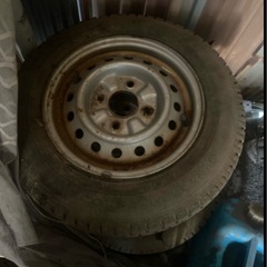 115/80R13ホイール付きタイヤの画像