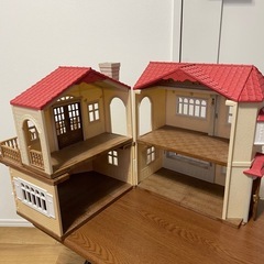 シルバニアファミリー　赤い屋根の大きなお家（家のみ）の画像