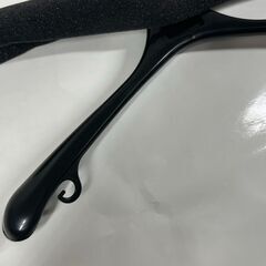 未使用 ハンガー 375本  ブラック ウレタンカバー付 K-281U 大量の画像