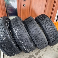 (急募)スタッドレスタイヤ&日産純正ホイールの画像