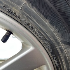 (急募)スタッドレスタイヤ&日産純正ホイールの画像