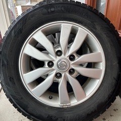 (急募)スタッドレスタイヤ&日産純正ホイールの画像