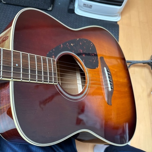 YAMAHA FG820      