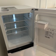hisense 130L 2ドア 冷蔵庫の画像
