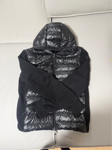 MONCLER モンクレール黒ダウン  フード付きほぼ新品