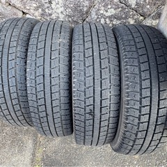 スタッドレスタイヤ アルミホイール 4本セットの画像