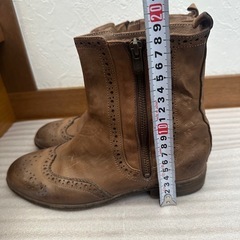 SAYA レザー ブーツ　ヴィンテージ風ウエスタンブーツ本革の画像