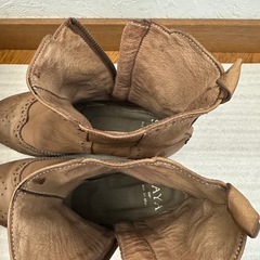 SAYA レザー ブーツ　ヴィンテージ風ウエスタンブーツ本革の画像