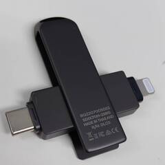 【美品】SanDisk Ixpand Luxe フラッシュドライブ 256GB/SDIX70Nの画像