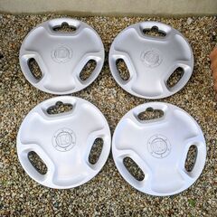 美品 14インチタイヤカバー、ホイールキャップの画像