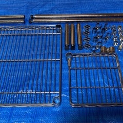 メタルラックのセットの画像