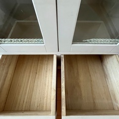 ホワイト　キャビネット　木製家具　フレンチカントリー　ナチュラル系　カントリー調　の画像