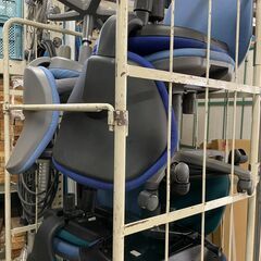 【中古品のため大特価０円!!】オフィスチェア沢山あります！の画像
