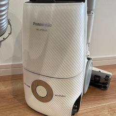 【ジャンク】　パナソニック　紙パック式掃除機　の画像