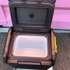 EEOUR車載冷蔵冷凍庫の画像