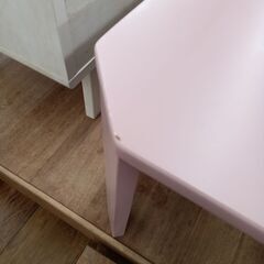 ★リユースのサカイ水戸店★折りたたみテーブルピンクH32×D60×W90クリーニング済みMT6832の画像