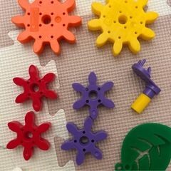 ボーネルンド　カラフルギア　知育の画像