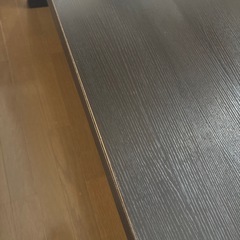 木製ローテーブルの画像