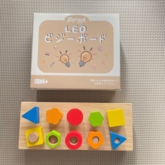 【新品未開封・美品】おもちゃ　モンテッソーリ　ビジーボードの画像