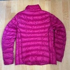 ユニクロダウンジャケットの画像