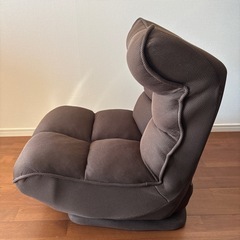 茶色リクライニング座椅子の画像