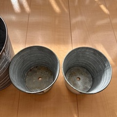 植木鉢3個お譲りしたいです！の画像