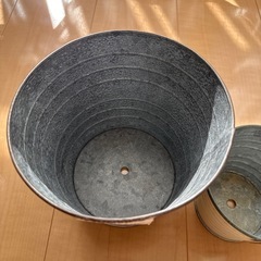 植木鉢3個お譲りしたいです！の画像