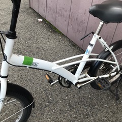 ジモティ割引有★【ジャングルジャングル岸和田店】自転車 ママチャリ 20インチ ホワイト 変速機付き　南大阪 岸和田市 貝塚市 泉佐野市 和泉市 忠岡町 熊取町の画像