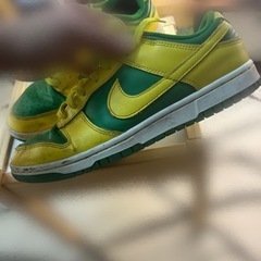 NIKE スニーカーの画像