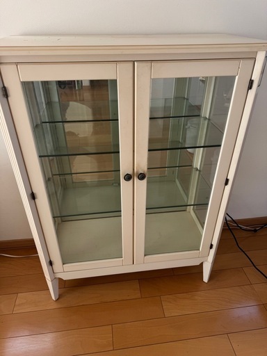 ガラス扉キャビネット(ホワイト) (あき) 千葉ニュータウン中央の収納