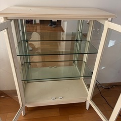 【受渡先決定済
 】ガラス扉キャビネット(ホワイト)の画像