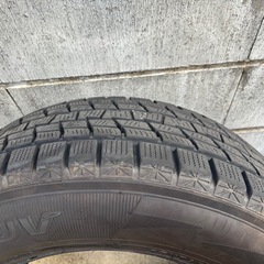 【引き取り限定】 グッドイヤー265/60r18スタッドレス4本
の画像