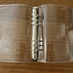 シール帳 クリアバインダー A5 リフィル付き①の画像