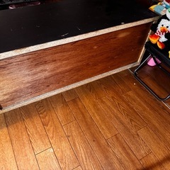 黒キャビネット、木製の収納キャビネット スピーカーキャビネット 縦95.横35.高、34. の画像