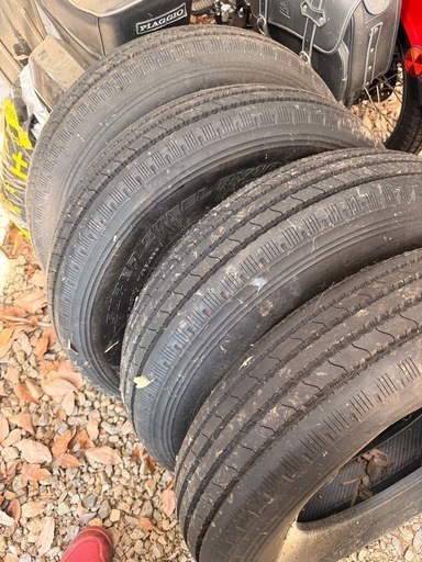 ヨコハマ　SUPER STEEL RY108  195/85R16 114/112 ４本 ヨコハマ SUPER STEEL RY108 195/85R16 114/112 4本の通販はau PAY