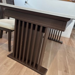 【取引中】伸縮式ダイニングテーブルの画像