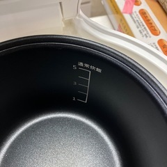 ロ2512-567 ロカボ　糖質カット炊飯器　5合炊き　2022年製　通電確認済み　中古美品の画像