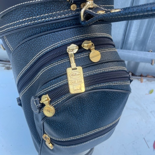 新品未使用　ボルボネーゼ　ゴルフキャディバッグ ボルボネーゼ美品ゴルフキャディバッグ (中古店不用品回収激安) 常葉