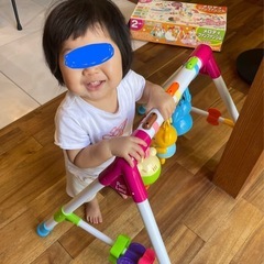赤ちゃんの掴まり立ちジムの画像