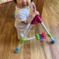 赤ちゃんの掴まり立ちジムの画像