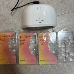 ネイル　チップ　UVライトの画像