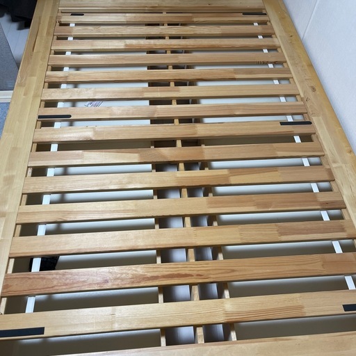 IKEA ダブルベッドフレーム／140×200cm／収納付き 節約 IKEA