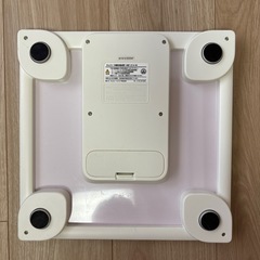 オムロン　体重計の画像