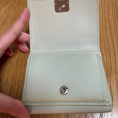 ロエベ　トライフォールドウォレット　ライトセラドン　三つ折り財布　loeweの画像