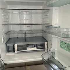 日立冷蔵庫の画像